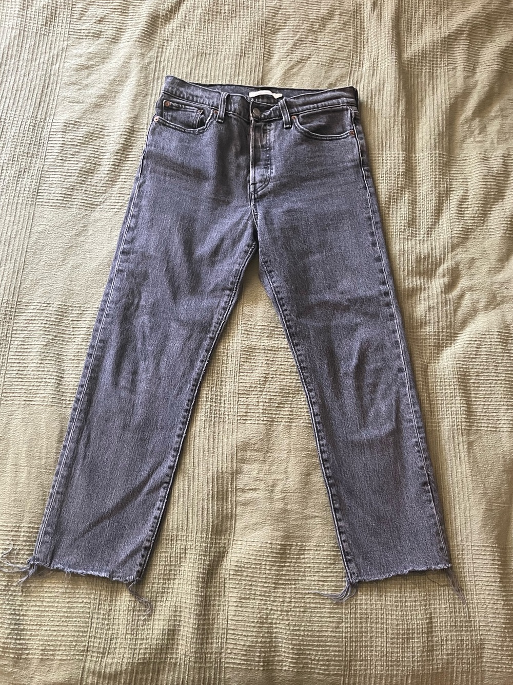 Levi’s Wedgie Straight Leg Gray Denim Jeans